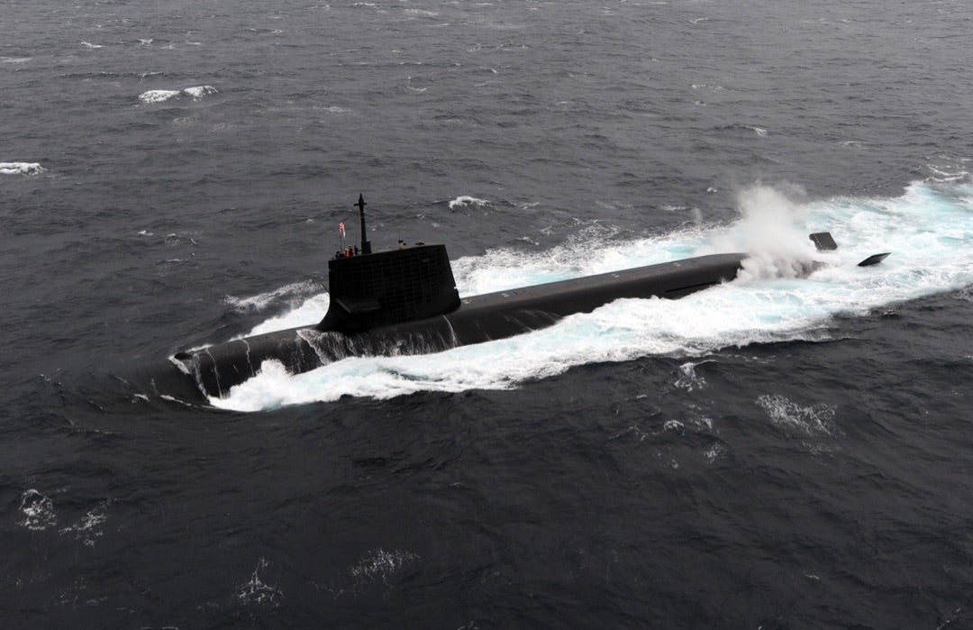 海上自衛隊  そうりゅう型潜水艦「おうりゅう」進水