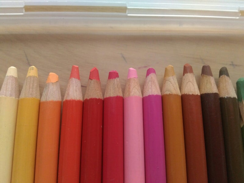 私が持っている色鉛筆23 コンテアパリ | めぐりんの塗り絵と水彩画と動物画日和