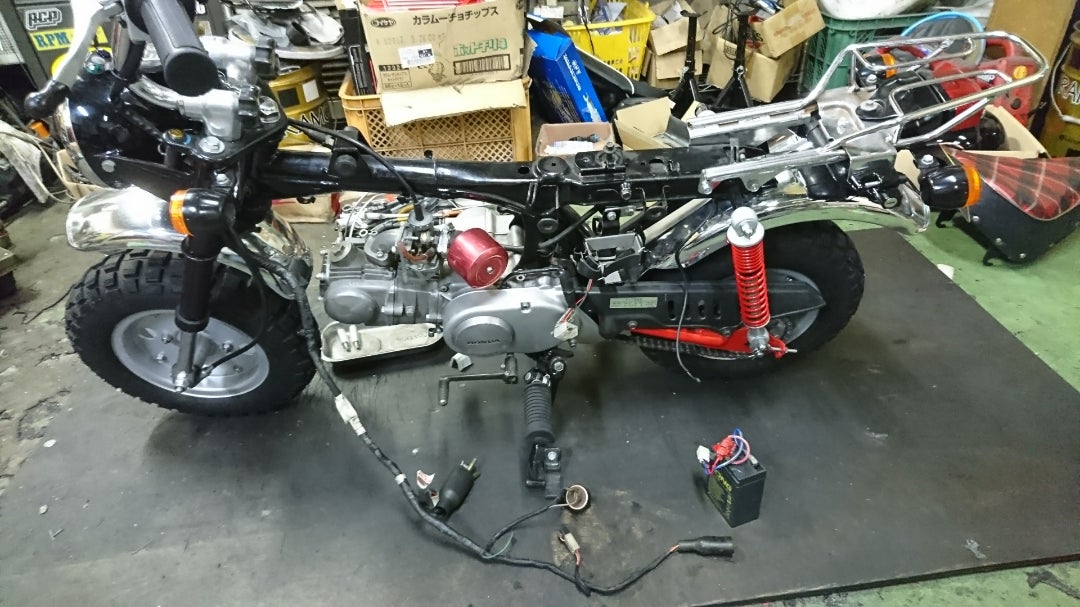 6Vモンキーの12V化!の巻き | バイクガレージネロのブログ 6Vモンキーの12V化!の巻き | バイクガレージネロのブログ