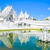 タイ 絶景の寺 ワットロンクンの画像