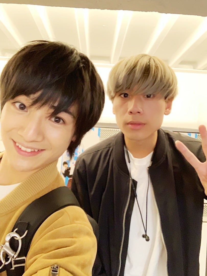 雑誌に載る オシャレな格好でな 本田 Boys And Menオフィシャルブログ Powered By Ameba 雑誌に載る オシャレな格好でな 本田 Boys And Menオフィシャルブログ Powered By Ameba