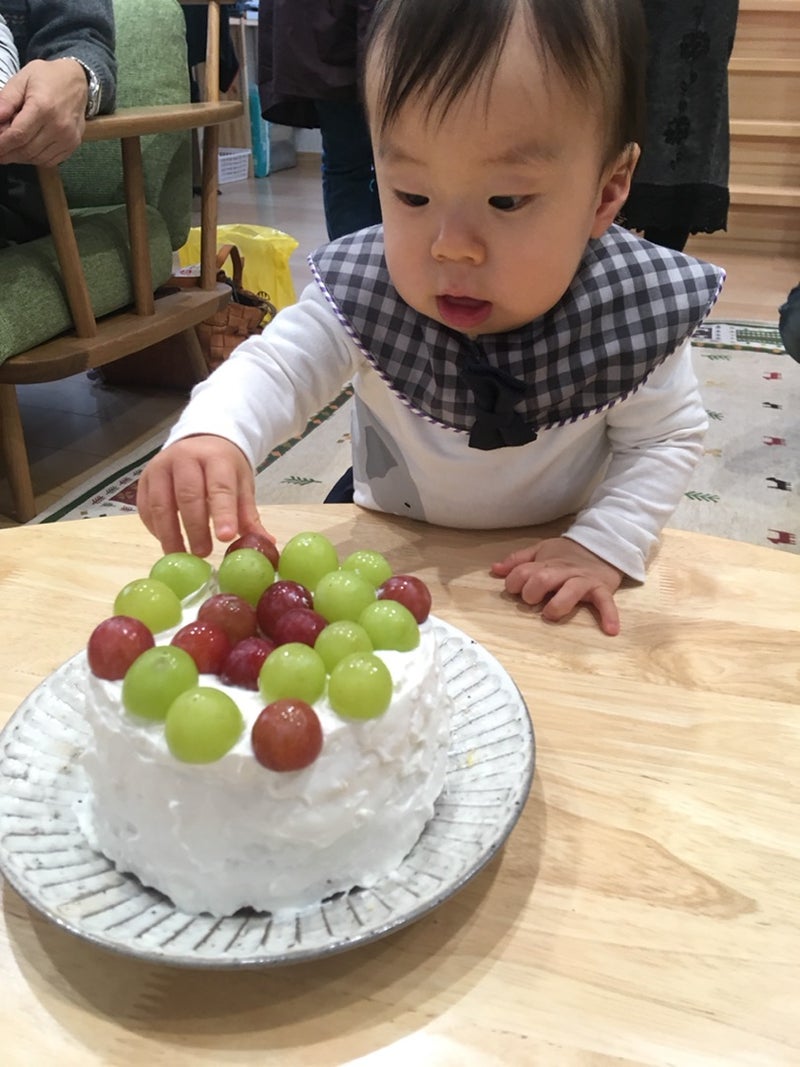 １歳のお誕生日おめでとう スマッシュケーキ編 Nikonikosakura Babysalonのブログ