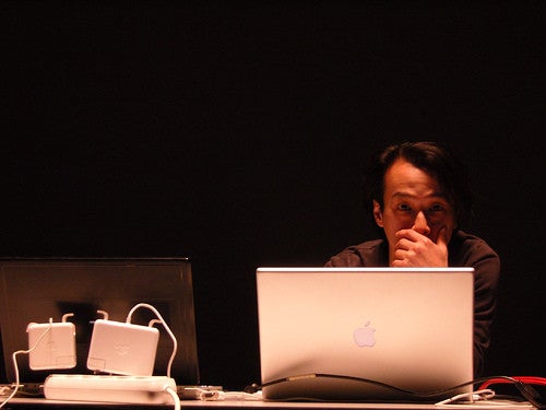 池田亮司/音楽を見る・美術を聴く | ハードコアリスナーYOMESKI 池田亮司/音楽を見る・美術を聴く | ハードコアリスナーYOMESKI