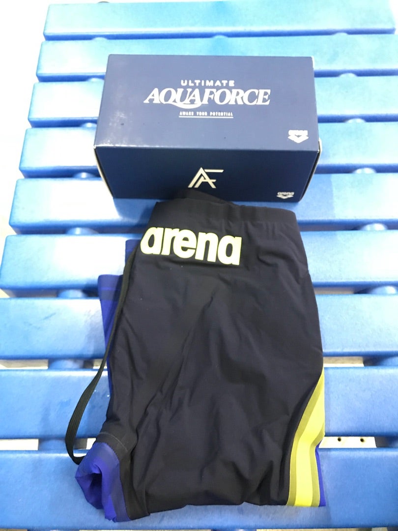 arena アルティメット アクアフォース レビュー | 背泳ぎ選手コーチ 