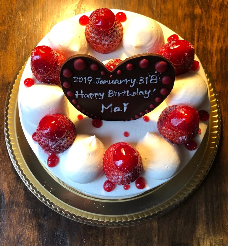 現在のホールケーキの種類と値段 三重県のケーキ店 ルクール のブログ