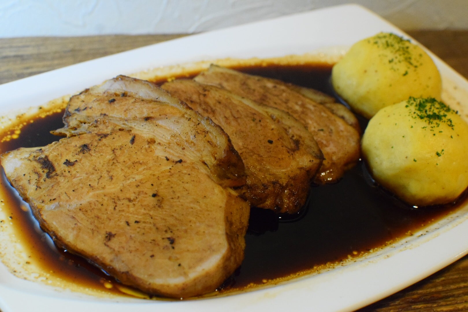 ドイツ風焼き豚 Ingobingoスタッフブログ ドイツ風焼き豚 Ingobingoスタッフブログ