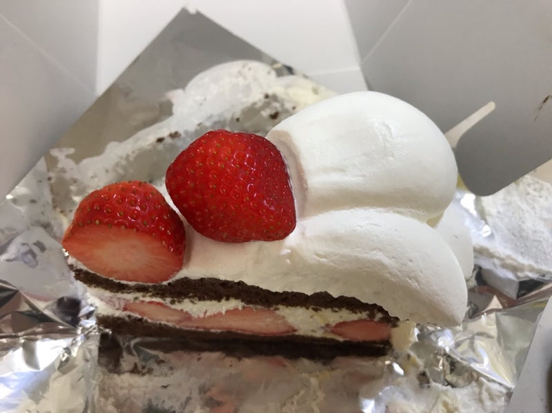 ハーブス ストロベリーチョコレートケーキ Maimeroの関西 東京グルメ 食べ歩き