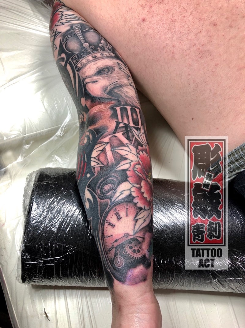 懐中時計 レタリングタトゥー 札幌刺青 札幌タトゥー すすきのタトゥー 札幌タトゥースタジオ Tattoo Act
