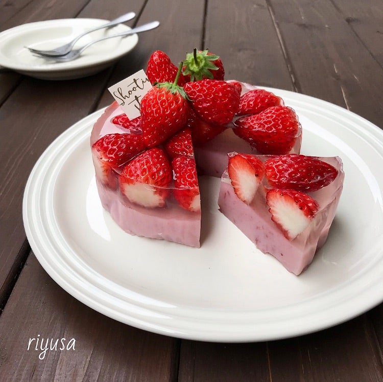 ひな祭りスイーツ フルーチェのいちご三昧ケーキ Riyusa日和 ザッパレシピで褒められおやつと時々おかず