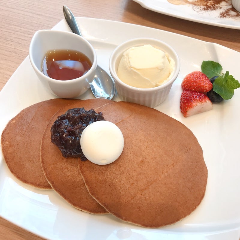 Bunmeido Cafeでどら焼きパンケーキ Emu Blog マルノウチolの日常