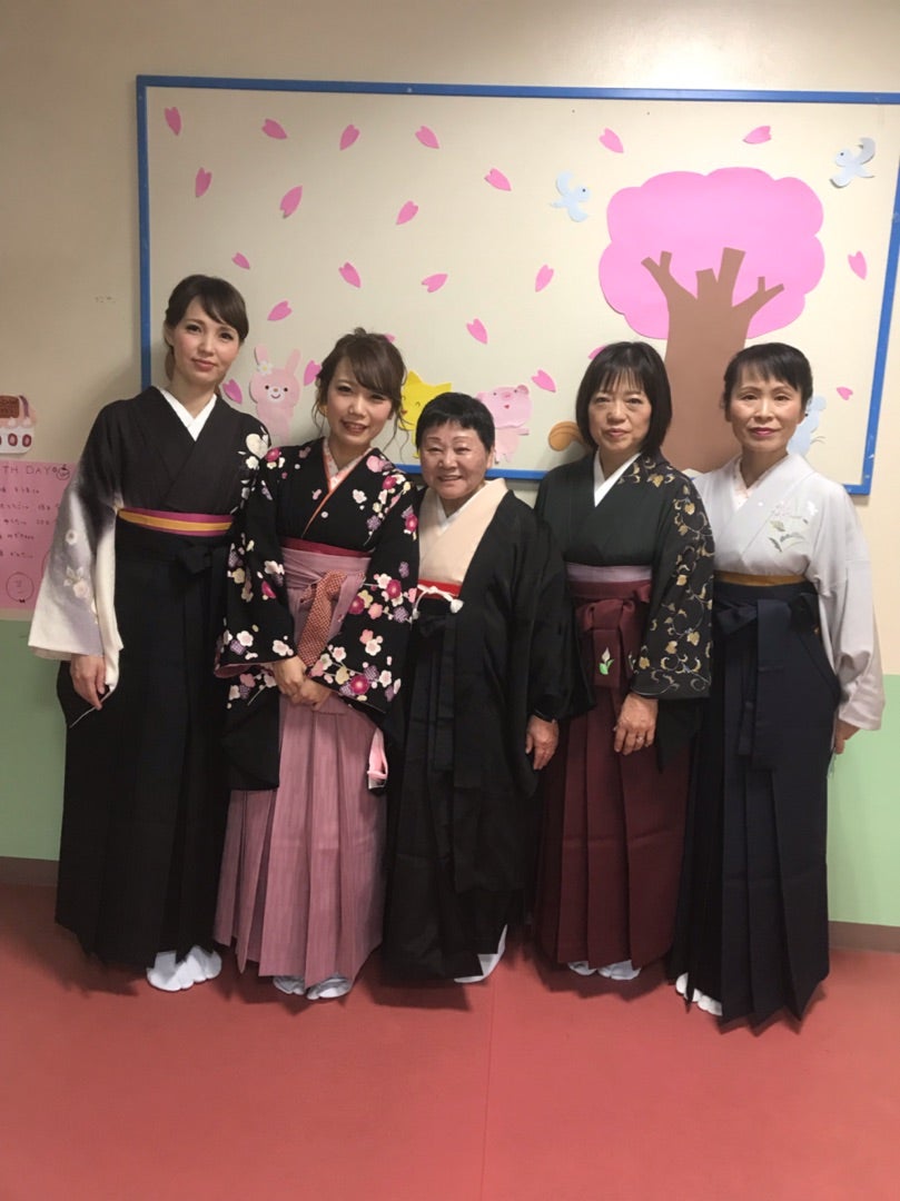 保育園の卒園式で袴を来て頂いています リンパサロン TENAN° in 田川 (田川市)