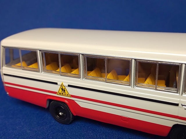 トミカ リミテッド ヴィンテージ ネオ LV‐N60a ニッサン