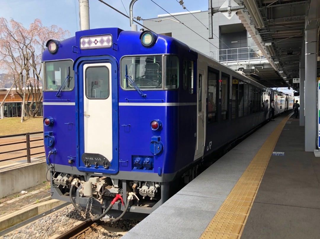 へべれけ列車「越乃Shu*Kura」乗車記録2019 ～外装と車内編～ | 女子鉄