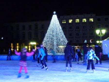 ドイツ　クリスマス　カールスルーエ　Karlsruhe Weihnachtsmarkt　クリスマの記事画像