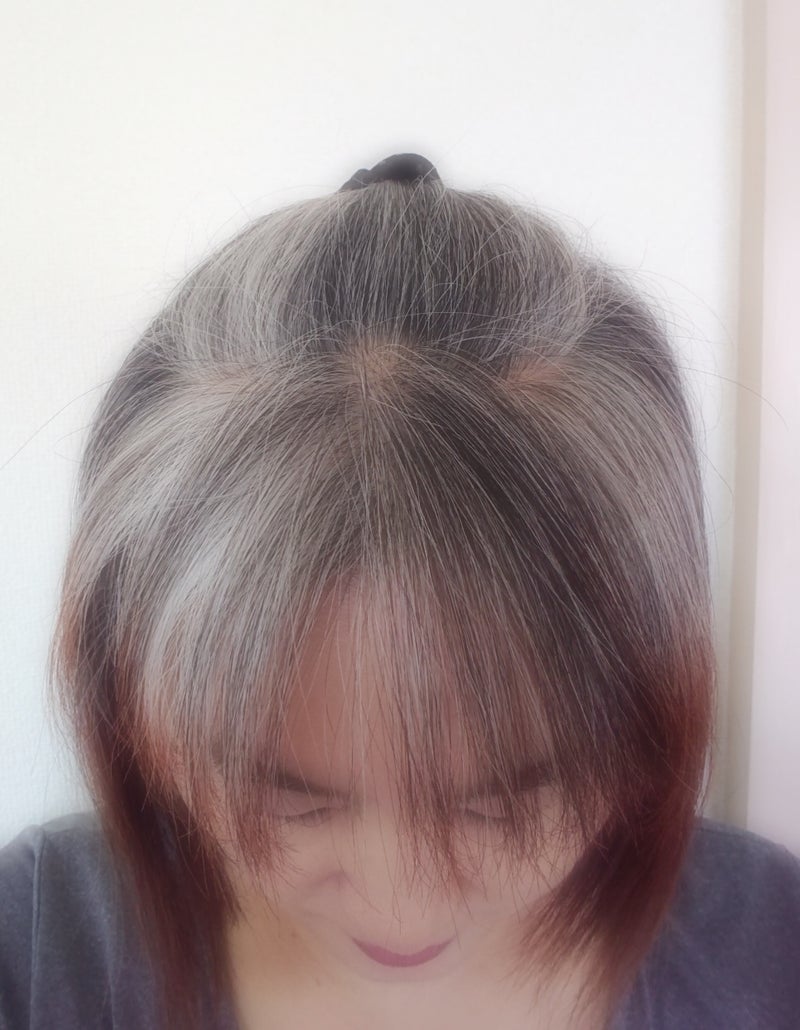 50 30 代 白髪 真っ白 無料のヘアスタイルの画像