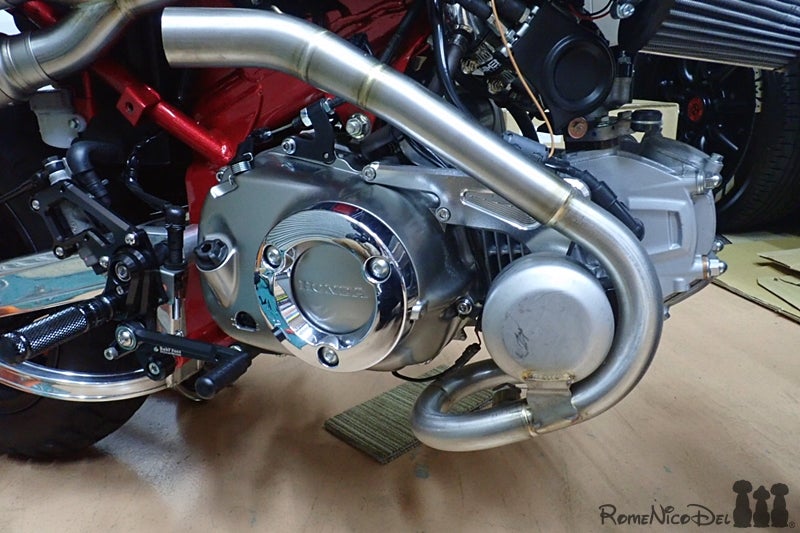 Akrapovic slip アクラポビッチマフラーモンキー モンキー 125