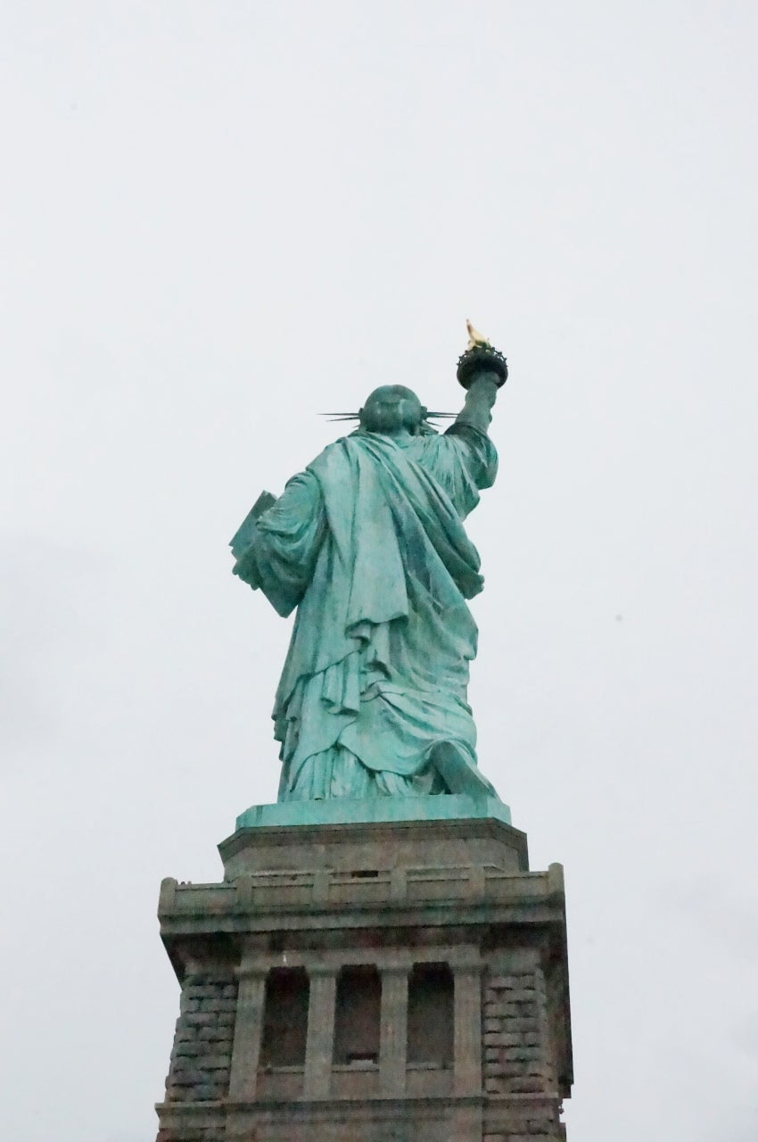 旅行】ニューヨーク (7)自由の女神像(2014/10) | Kanaの沖縄結婚式と 