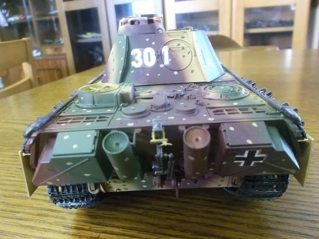 ドイツ軍Ⅴ号戦車パンターG型後期型第9戦車師団301号車:タミヤ1 ドイツ軍Ⅴ号戦車パンターG型後期型第9戦車師団301号車:タミヤ1