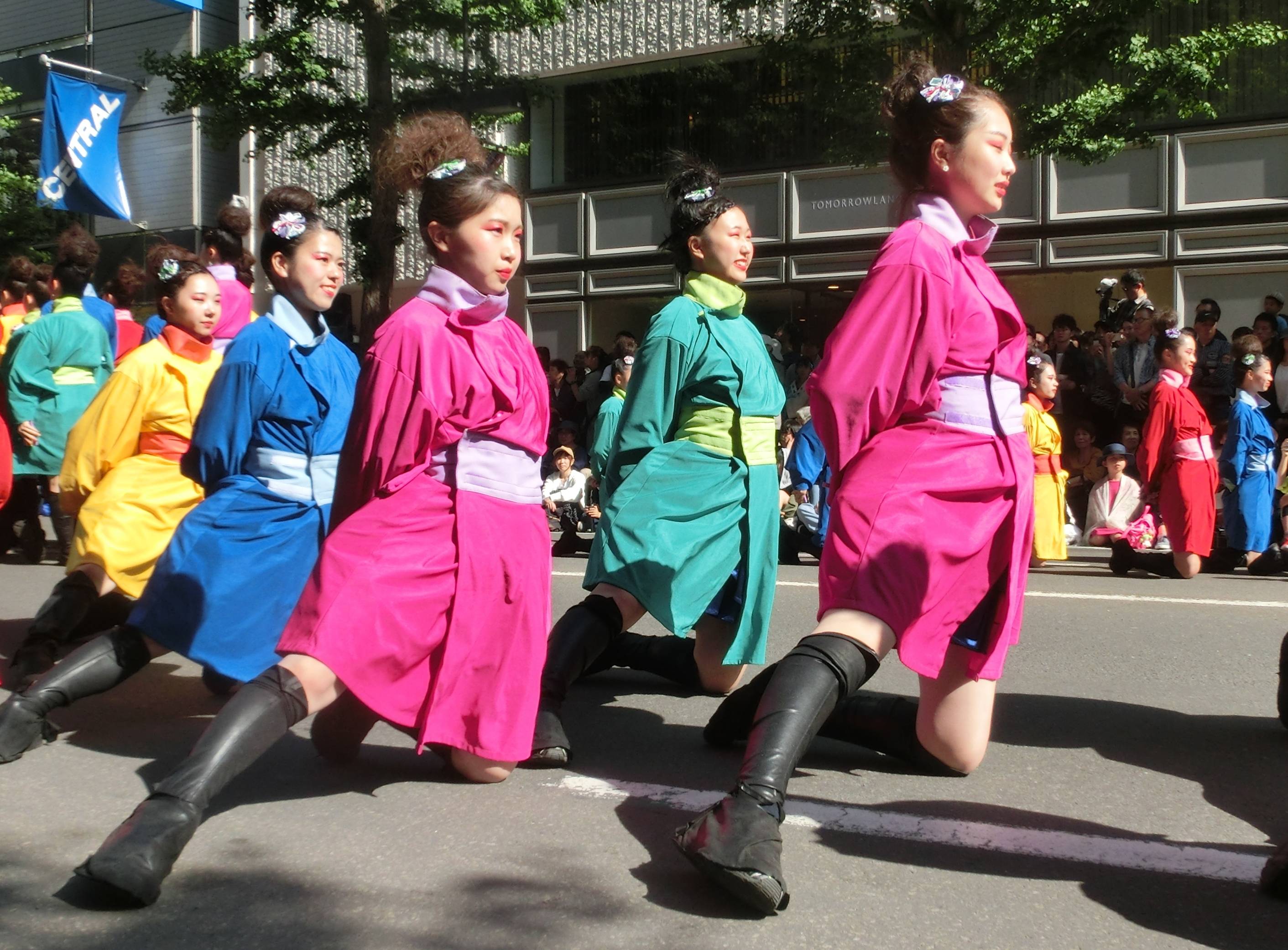 YOSAKOIソーラン祭り：コンサフリーク～北海道武蔵女子短期大学