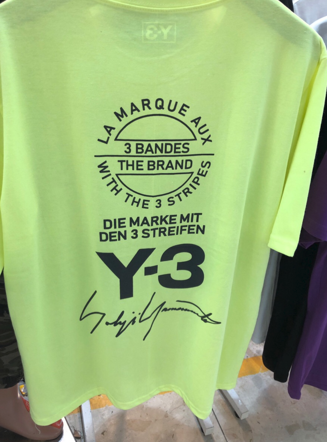 Y-3の偽物Tシャツ発見！偽物と本物の違いをご紹介！ | Y-3の通販店舗