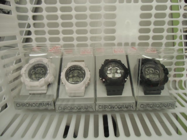新発売 100均ダイソーの防水腕時計を買ってみた デジタルウォッチ ブループラネットd 新 たこさんの挑戦記