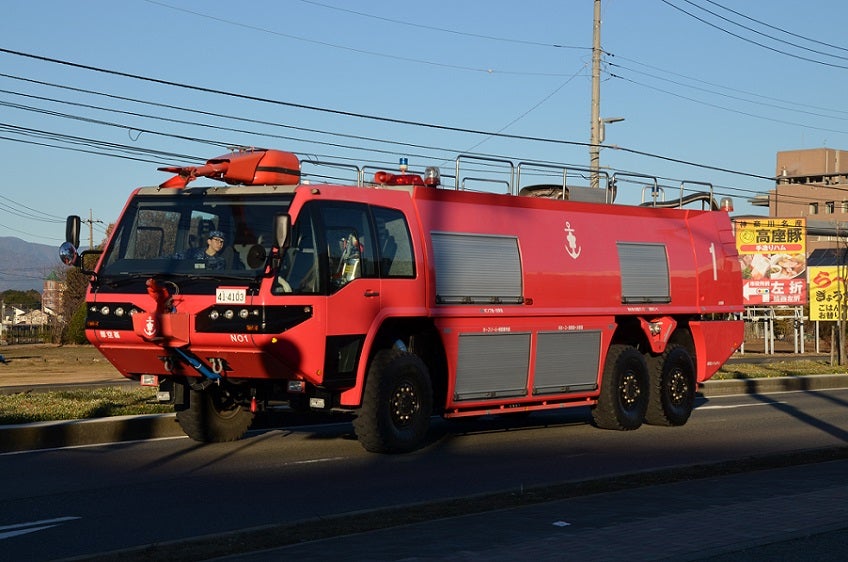 綾瀬市消防出初式2018 綾瀬消防、海自消防車 | 「レッド・インパルスの