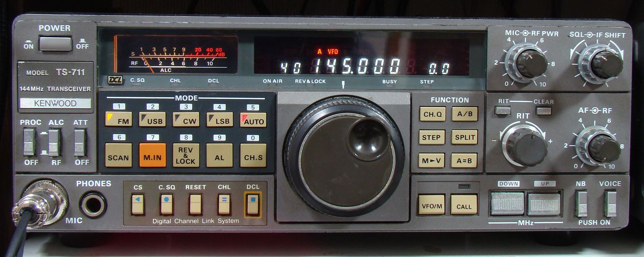 ケンウッド TS711 10 W 機その他 - アマチュア無線