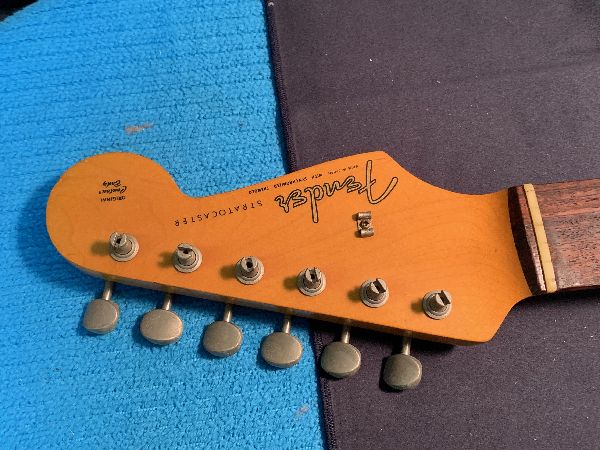 Fender Japan JV ストラト レストア&カスタム その1 | RE/F Fender Japan JV ストラト レストア&カスタム その1 | RE/F