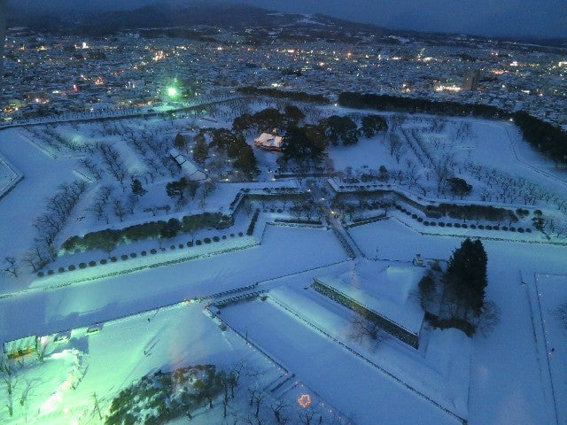 五稜郭タワーから見た「光の小径」 | 函館・青柳町暮らし