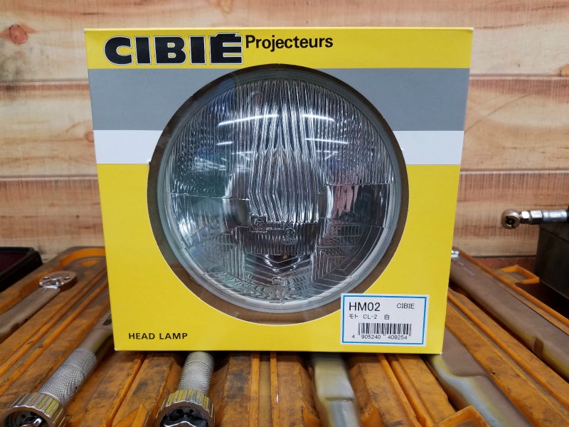 フランスで100年続く伝統確かな技術「CIBIEヘッドライト」をZ1000Mk2 