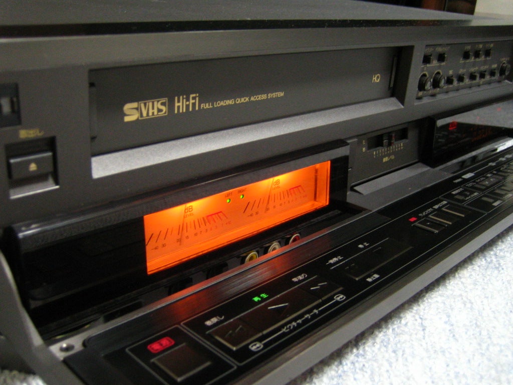S-VHSビデオデッキの修理 TOSHIBA A-V70】 | 7th-audioのブログ S-VHSビデオデッキの修理 TOSHIBA A-V70】 | 7th-audioのブログ