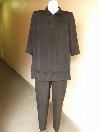 着物リメイク・・・喪服で作るパンツスーツ | アトリエウイズの