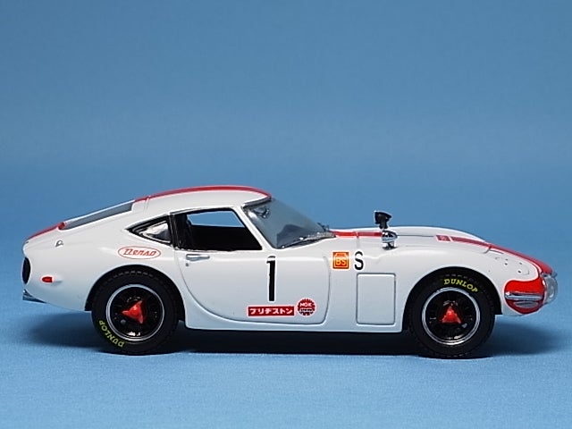 KYOSHO 1/43 TOYOTA 2000GT 1967 Fuji 24h Race Win | JUN_Kのブログ