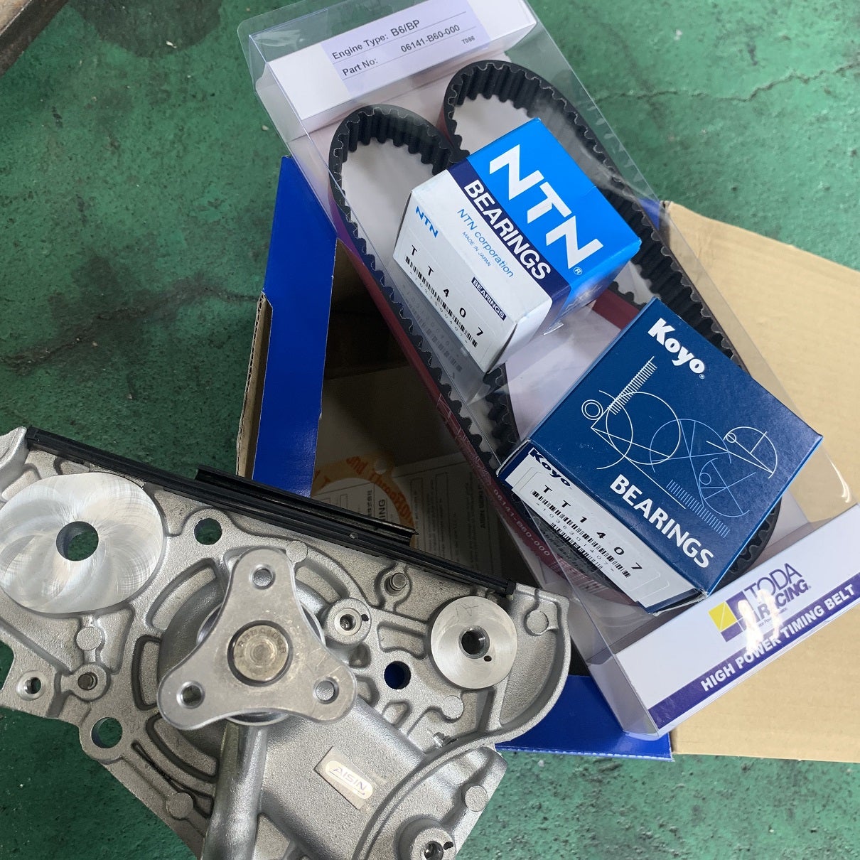 NA8C タイミングベルト廻り交換とクランク軸へクランク角センサー