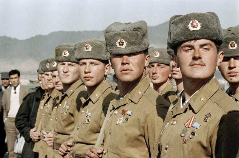 帽章 ソ連軍 ロシア軍のベレー帽や帽章について ユーラシア雑記 ロシア及びソ連軍等装備の紹介