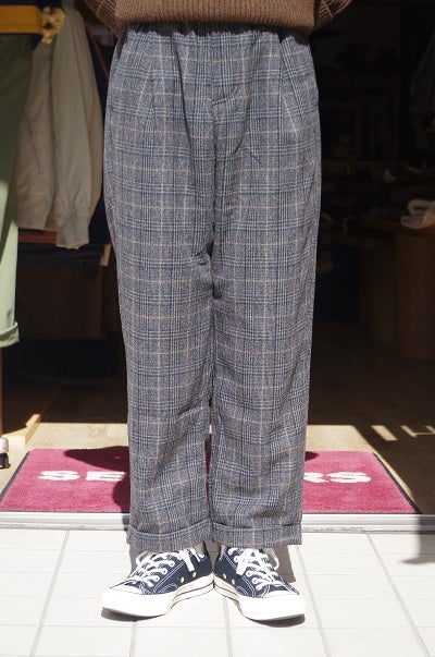 Gramicci”WOOL BLEND TUCK TAPERED PANTS”入荷 | SECOURSのブログ