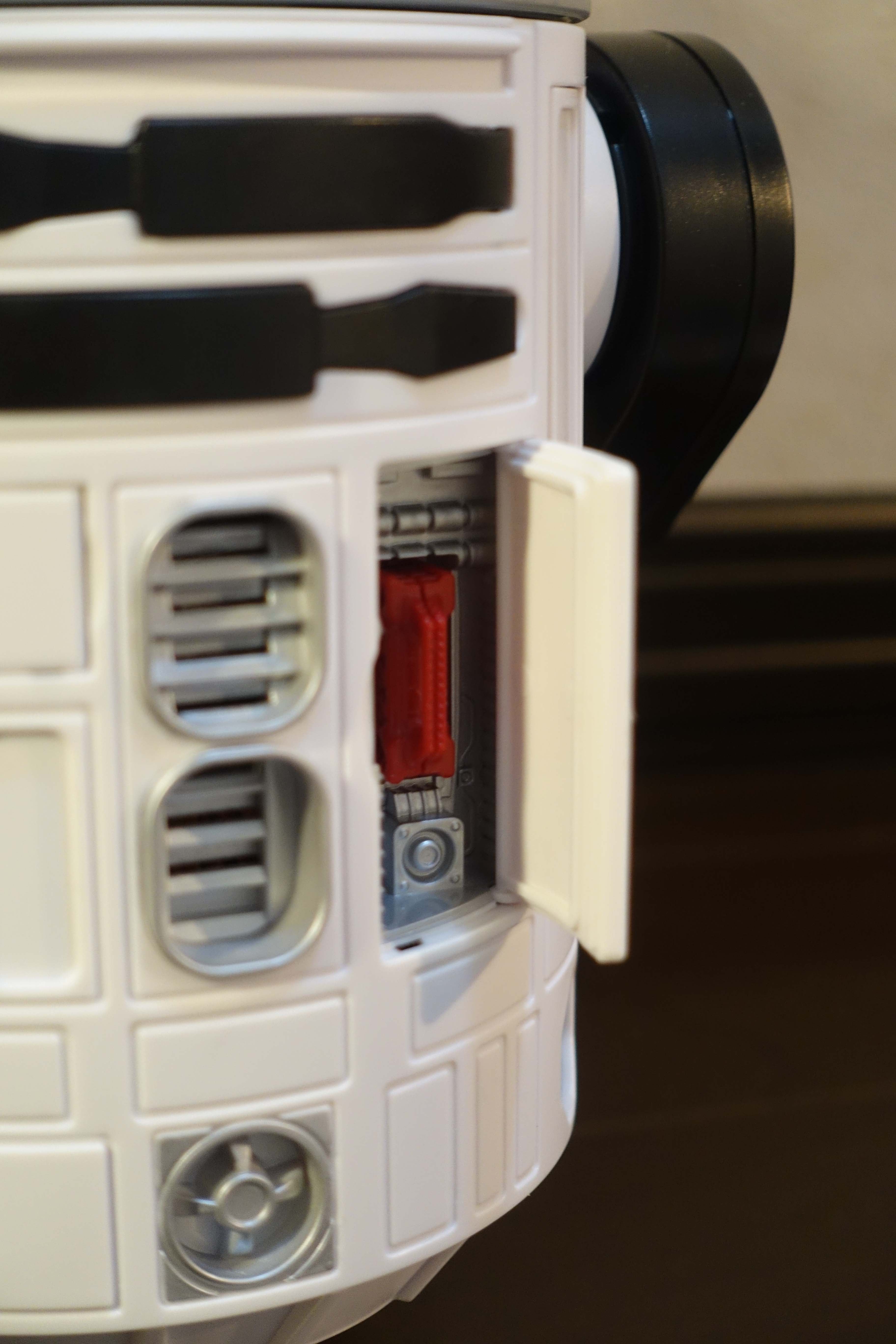 WDW】ドロイドデポで作ったドロイドについて R2-D2編 WDW】ドロイドデポで作ったドロイドについて R2-D2編