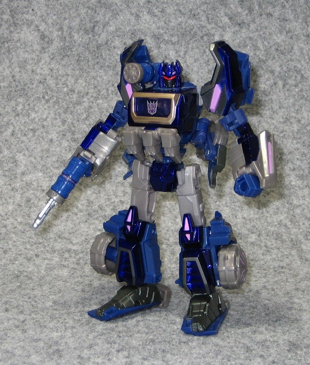 UN-05 サウンドウェーブ サイバトロンモード | I love Transformers！