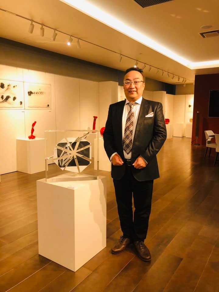 東京陶芸家辻厚成先生、造形陶芸家辻厚志さんの個展 | 風船王子の