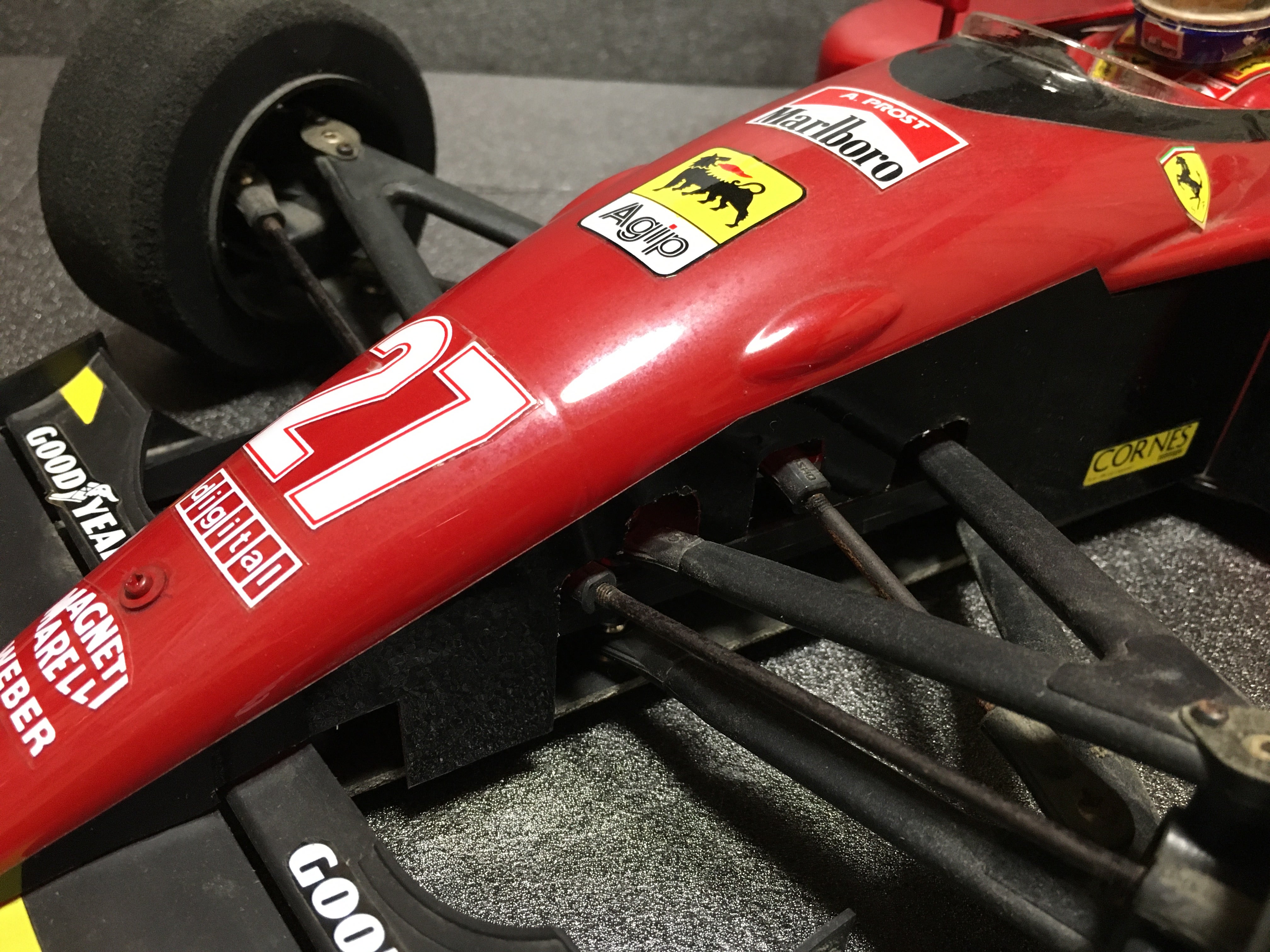 京商 1/8 GP Ferrari 643 Alain Prost | すかたんオヤジのヘロヘロ日誌