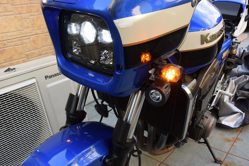 ZRX1200R LEDフォグライトを取り付け  ZRX1200Rと白玉団子 ～バイクと日々の出来事適当～