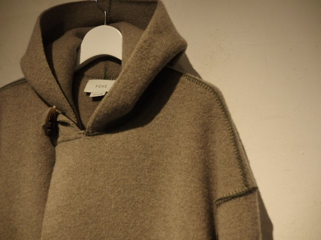 YOKE Cashmere Mix Hooded Coat. | margin