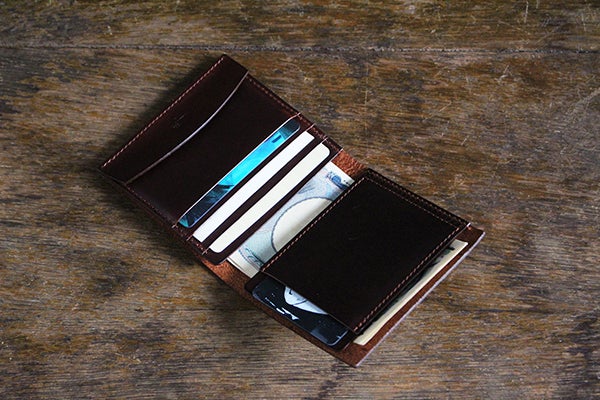 男性が好きな薄い財布！ エムピウ フェルマがおススメ | カタカナ河野 