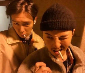 Top G Dragonと喫煙する写真を公開 チ チャンウク論議 間接言及 Oh Ma Baby