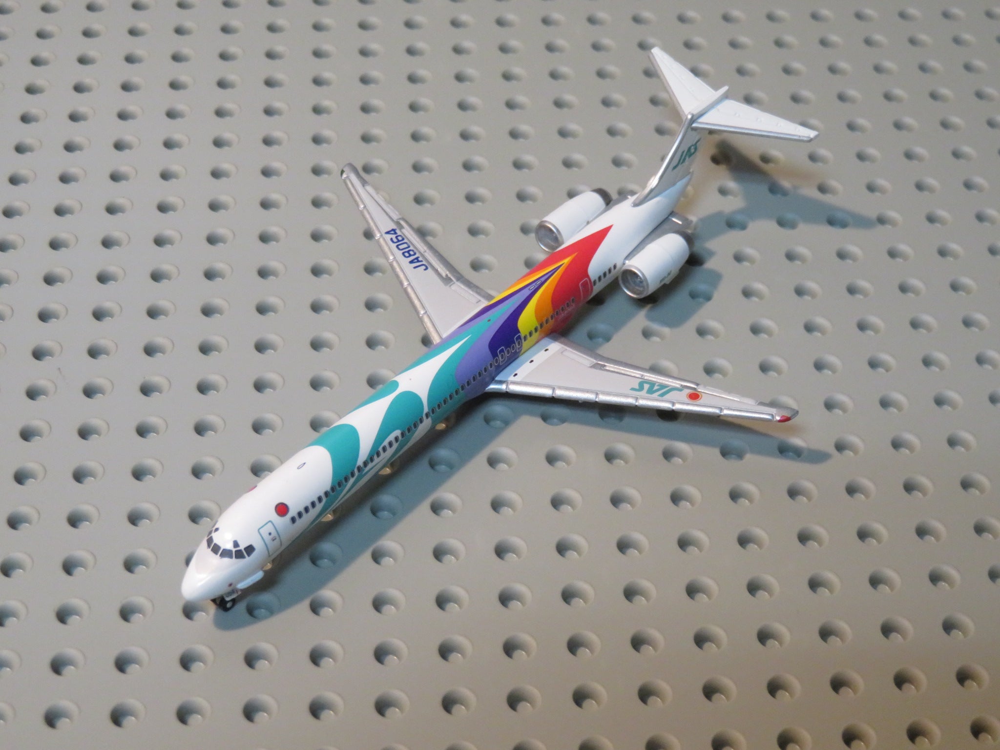 日本航空MDC-82旅客機JA 8064模型-