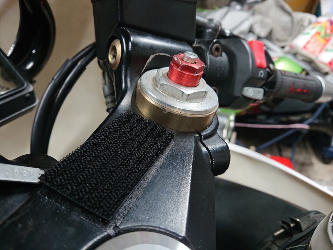 ZX12R】サスプリロード加圧 | 甲賀のバイク乗り工務店