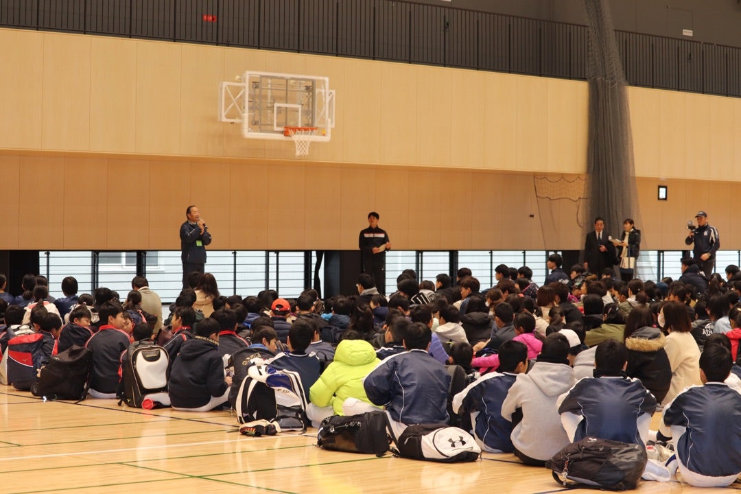 1月26日 豊津中学校区クラブ1日体験入部 関西大学体育会野球部ブログ 情熱 １ へのこだわり