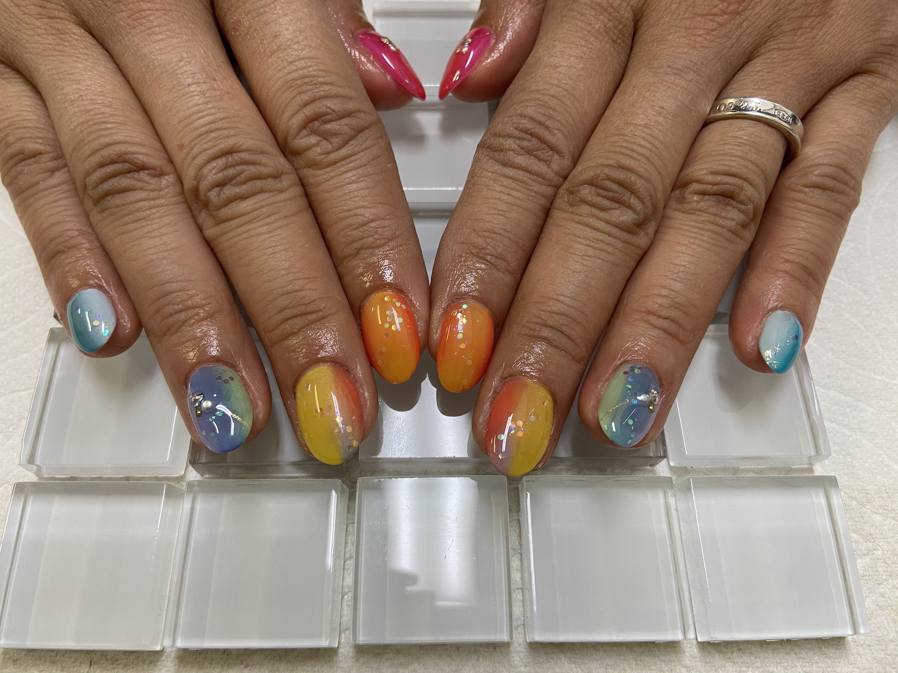 七色 ネイル 名古屋市西区の小部屋サロン Nail Veredのブログ 七色 ネイル 名古屋市西区の小部屋サロン Nail Veredのブログ