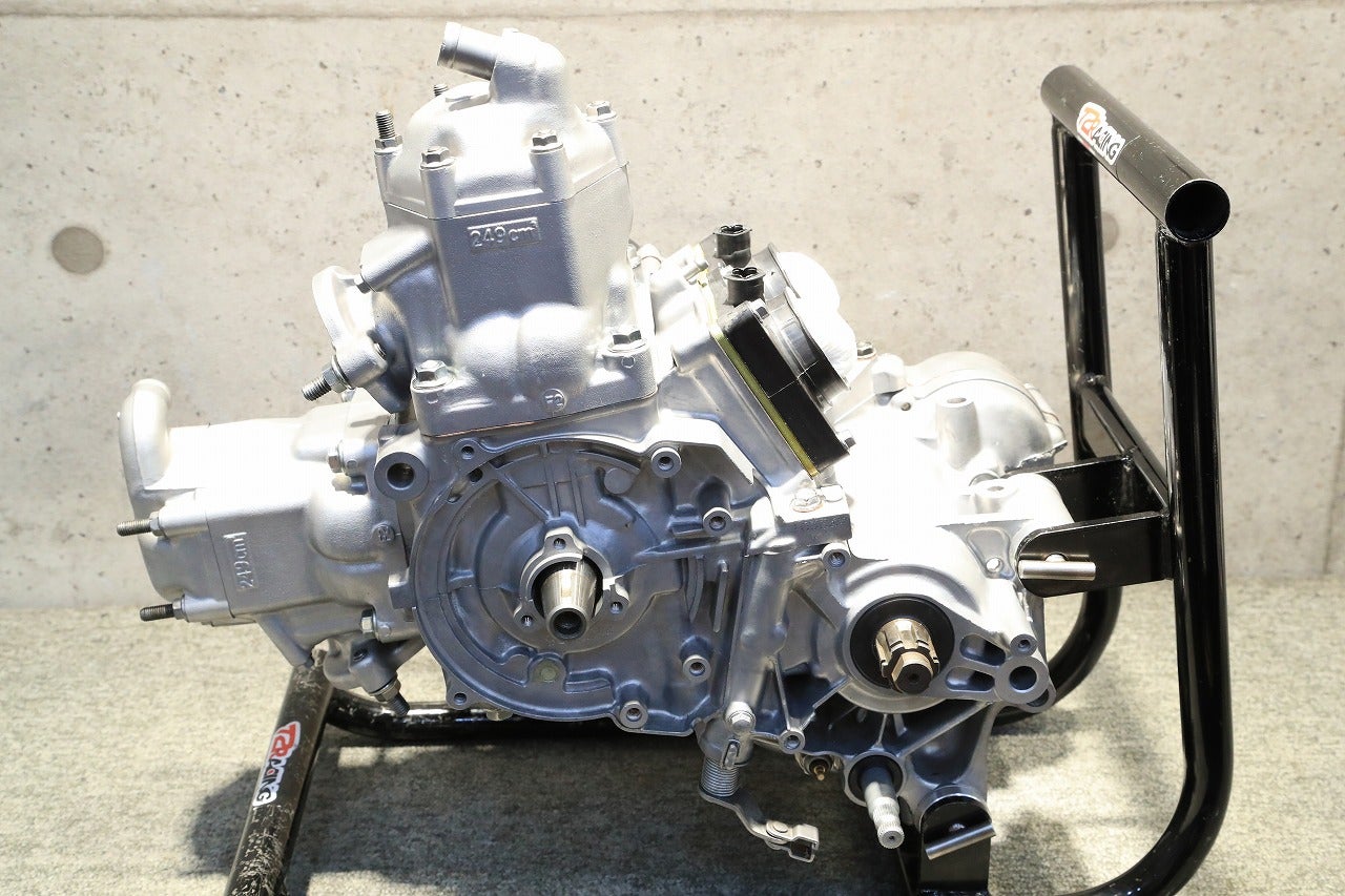 ＭＣ１８（８９年式）湿式コンプリートエンジン完成！ | T2Racing 