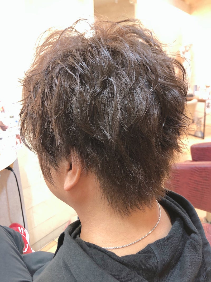 ３０代 メンズパーマ ツイストスパイラル メンズパーマも質感は大切です 香川県高松市 髪にやさしい美容室 アフロディーテ
